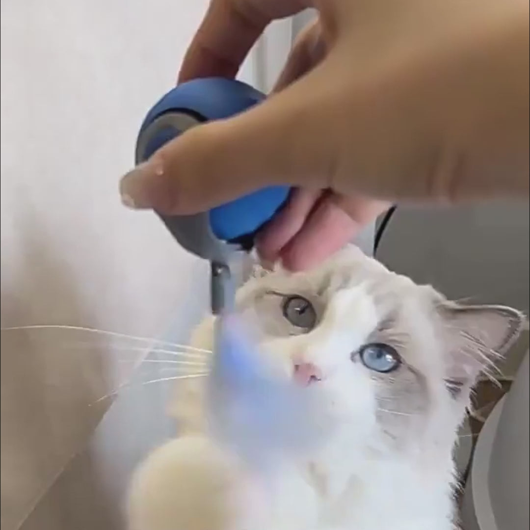 Bola Interactiva Automática para Gatos con Sensor de Movimiento